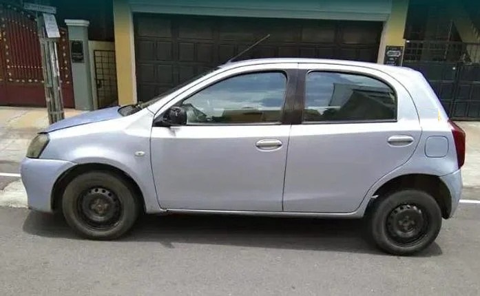 Toyota Etios Liva(2011-2013) Gd